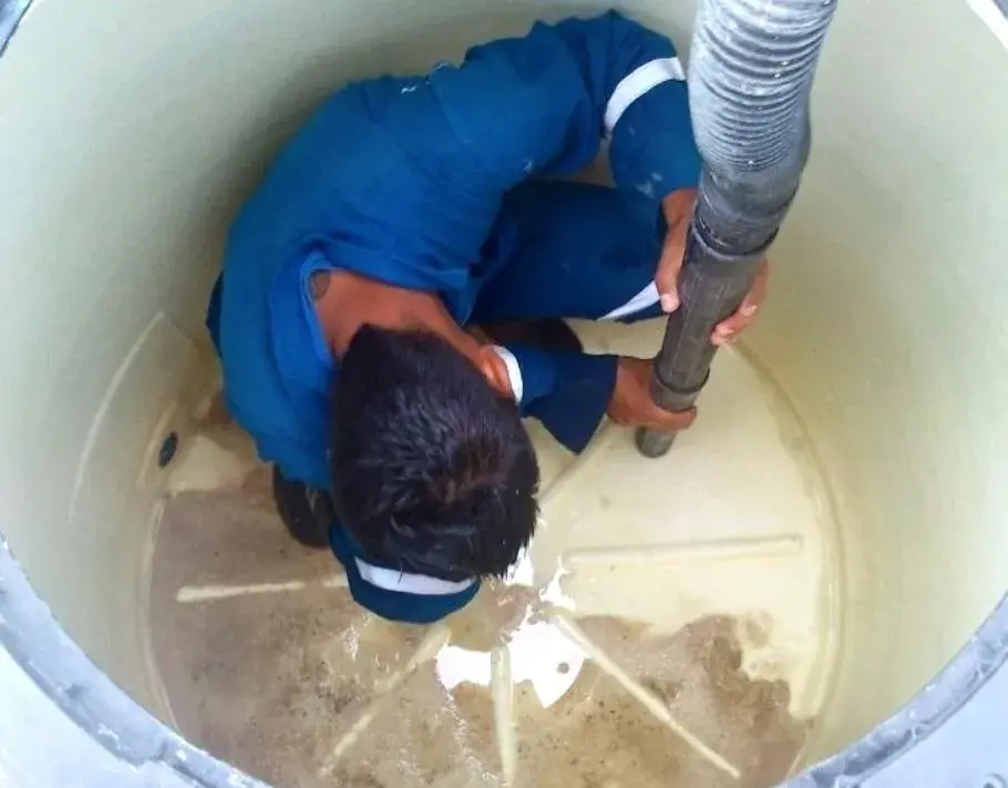 عزل الخزانات في حائل